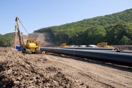 oil pipeline installation projects
