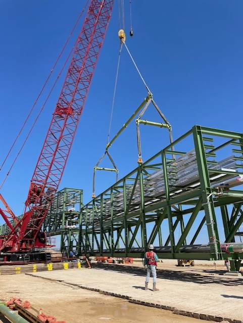 Laminated Crane Mat in use on construction site
